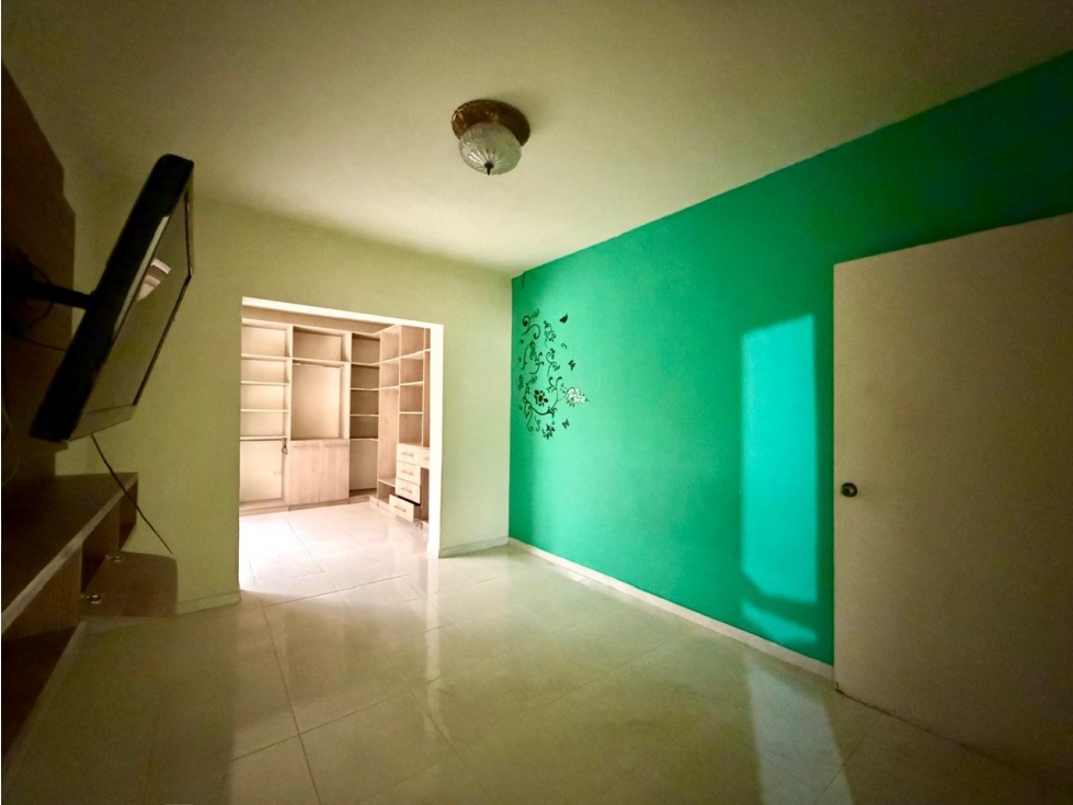 CASA DOS NIVELES EN VENTA / LAURELES — foto 6