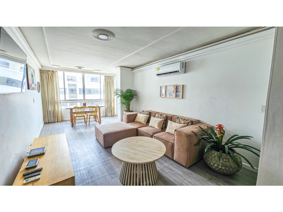 APARTAMENTO VACACIONAL DE 2 HABITACIONES, JACUZZI PRIVADO, EL LAGUITO