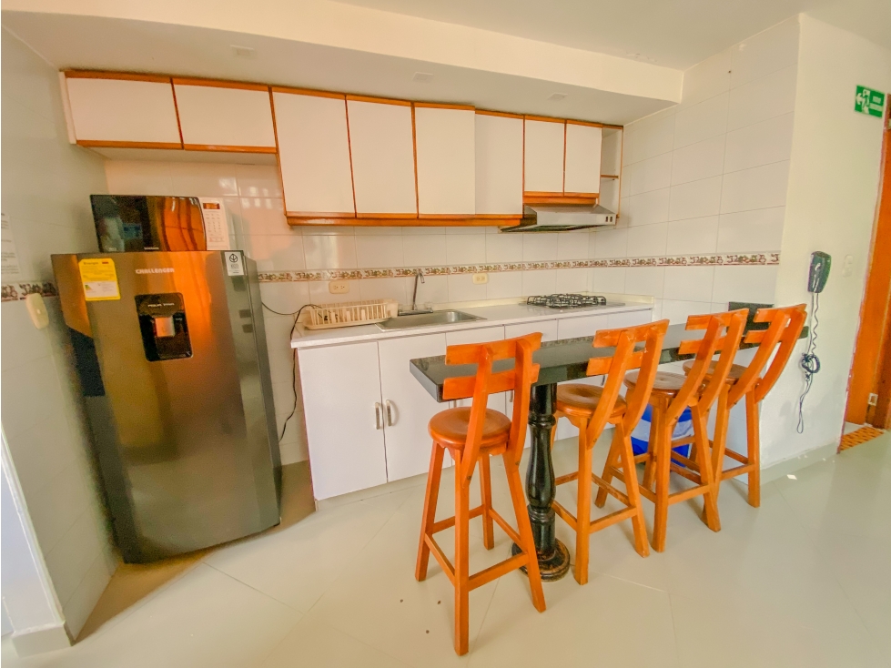 APARTAMENTO VACACIONAL DE 2 HABITACIONES, SANTA MARIA DEL MAR 504B — foto 3