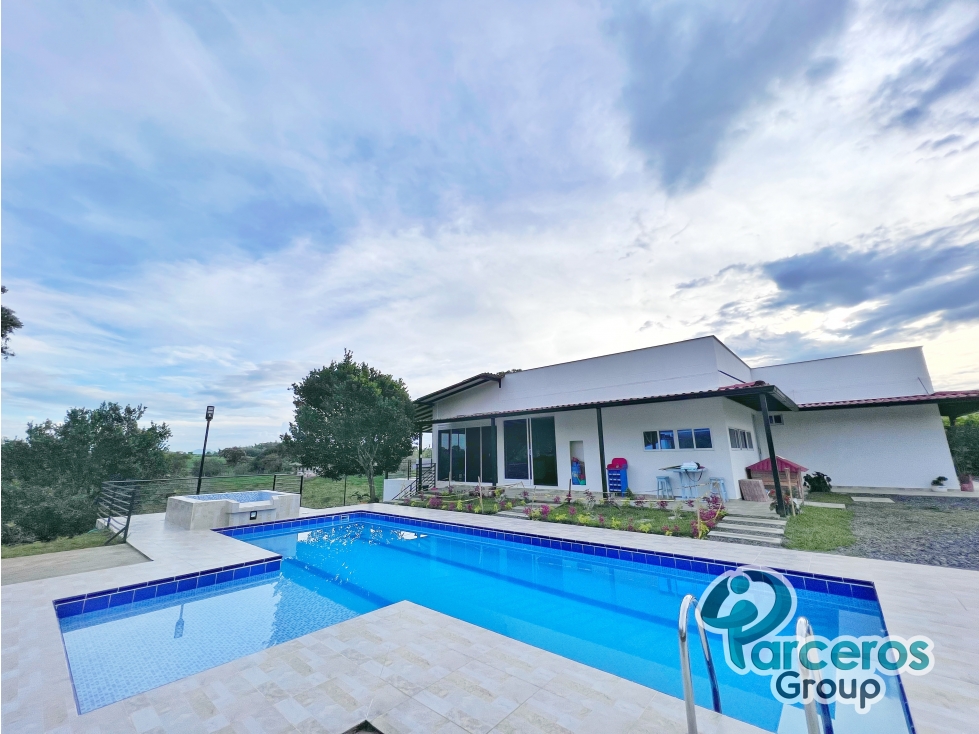 ALQUILER VACACIONAL, CASA CAMPESTRE MORELIA, PEREIRA.