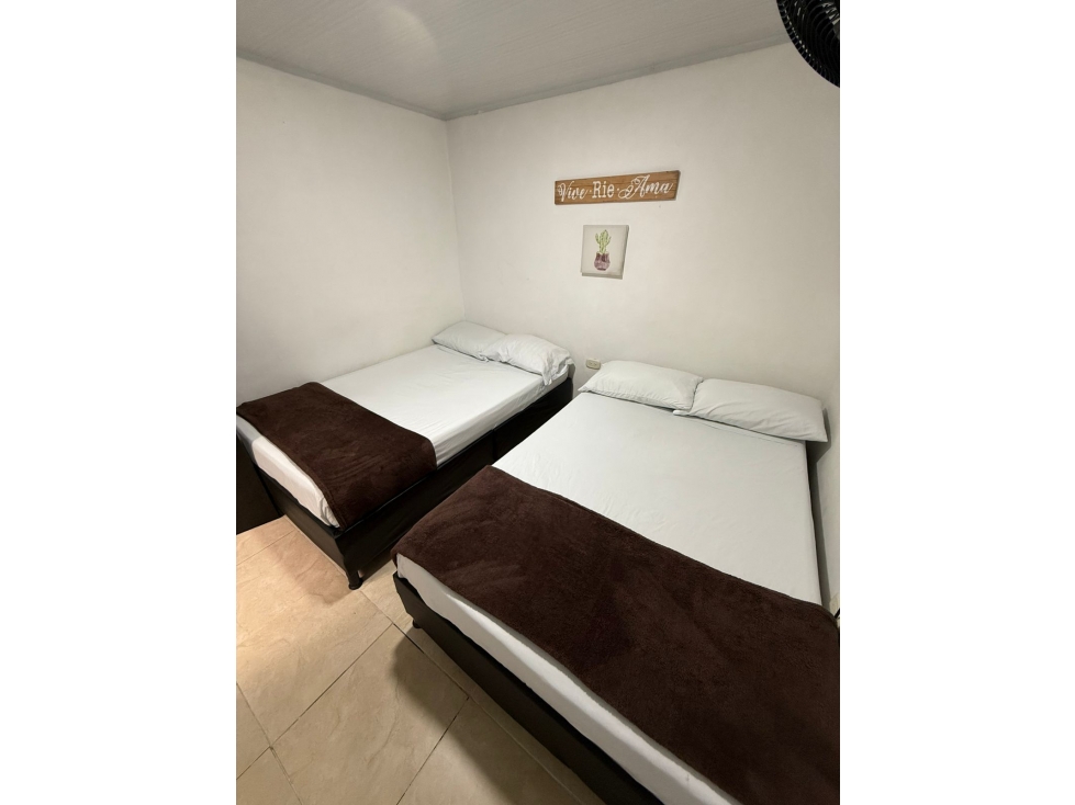 ALQUILER POR DIAS, SENCILLO APARTAMENTO EN CIRCUNVALAR, PEREIRA. — foto 3