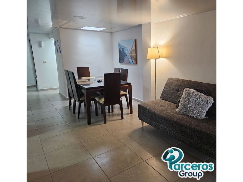 APARTAMENTO EN ALQUILER DE 5 HABITACIONES, 2 PARQUEADEROS, PEREIRA
