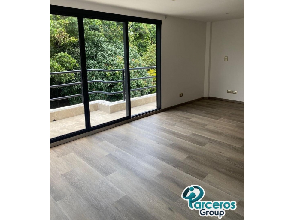 CASA EN VENTA DE 4 HABITACIONES, 3 PISOS, VALHER, DOSQUEBRADAS — foto 2