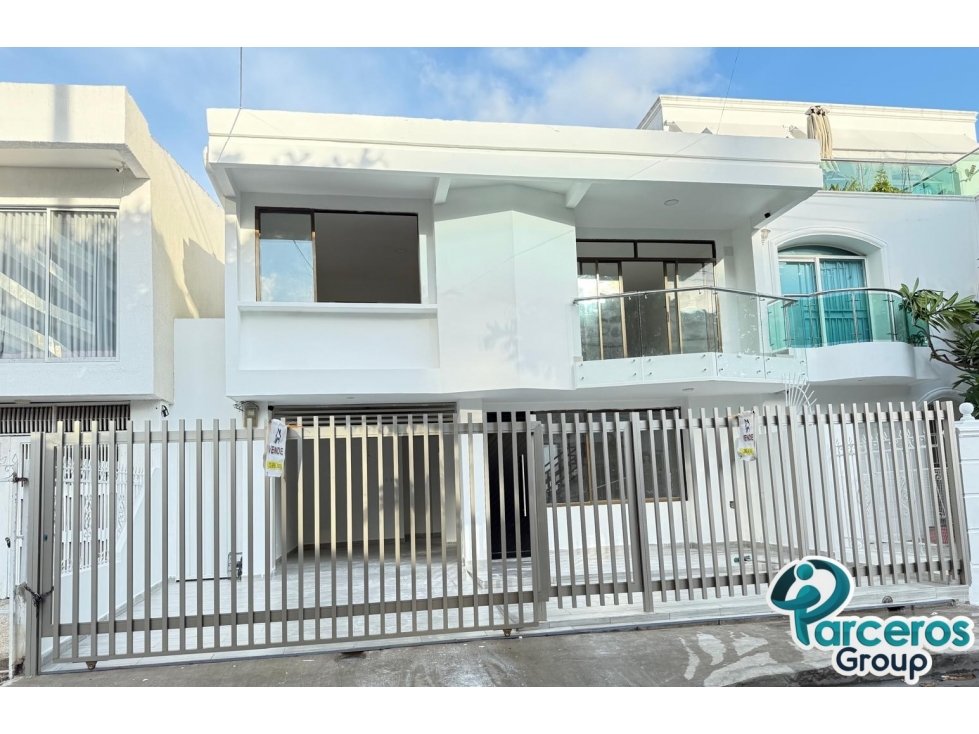 CASA VACACIONAL EN VENTA DE 3 HABITACIONES,2 PISOS, CRESPO, CARTAGENA