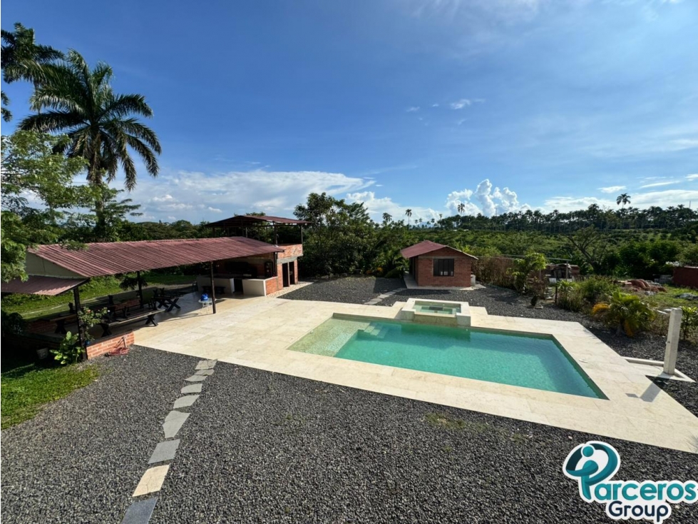 FINCA EN ALQUILER VACACIONAL DE 5 HABITACIONES, 2 PISOS, PEREIRA — foto 2