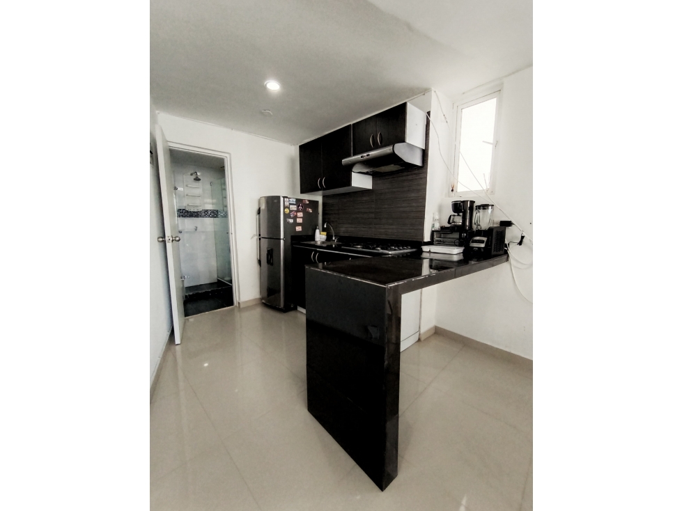 ESTUDIO EN PISO 5, TRES CARABELAS, LAGUITO, CARTAGENA. — foto 4