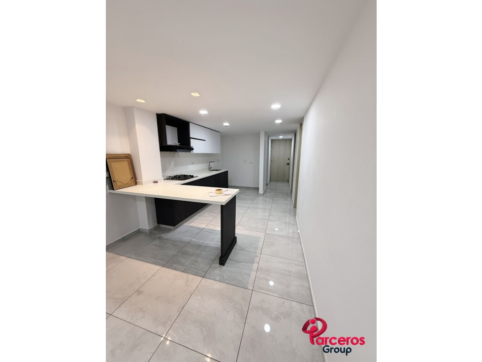 APARTAMENTO EN ALQUILER DE 2 HABITACIONES, BARRIO PINARES, PEREIRA