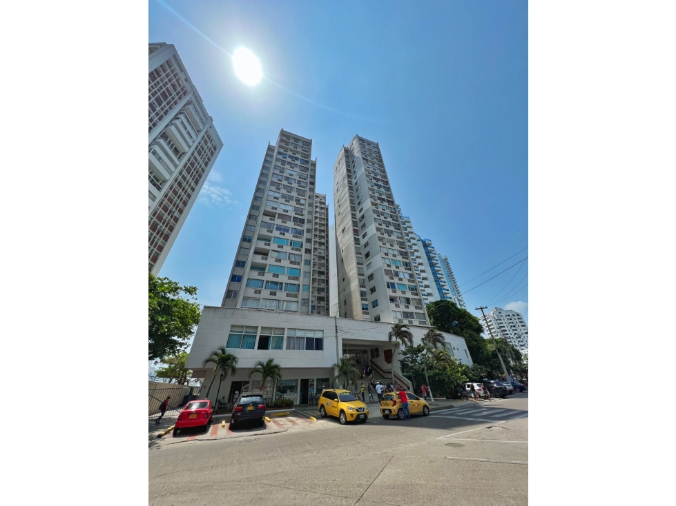 APARTAMENTO VACIONAL,PISO 5, TRES CARABELAS, LAGUITO. — foto 2