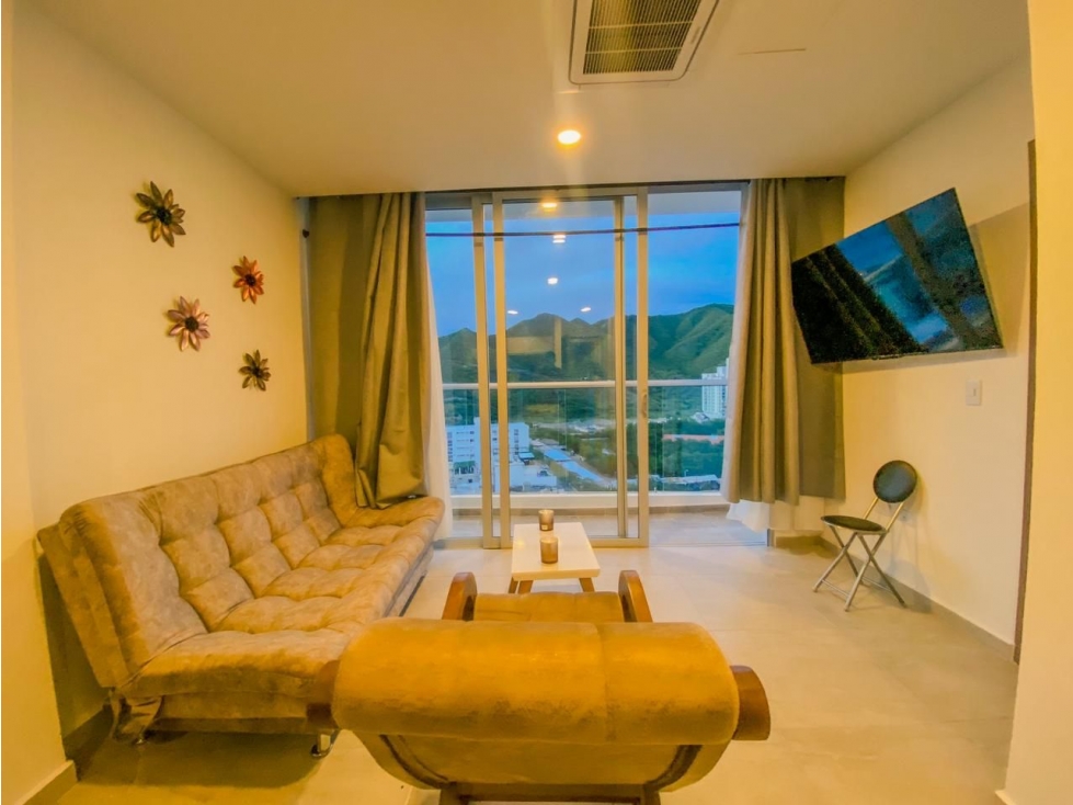 APARTAESTUDIO VACACIONAL DE 2 HABITACIONES, PISO 13, SKY TOWER 1302