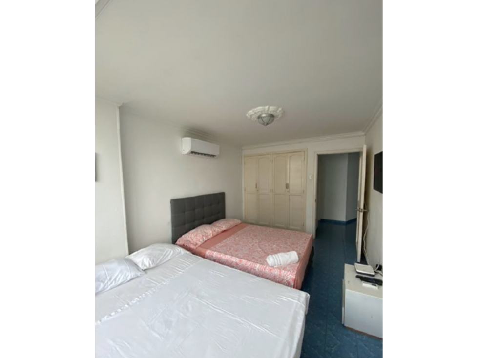 EN VENTA, APARTAMENTO RENTAS CORTAS, PISO 7, LAGUITO - 6