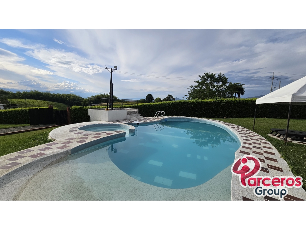 PARCEROS GORUP - FINCA VACACIONAL PARA HASTA 20 PERSONAS, EN MORELIA — foto 2