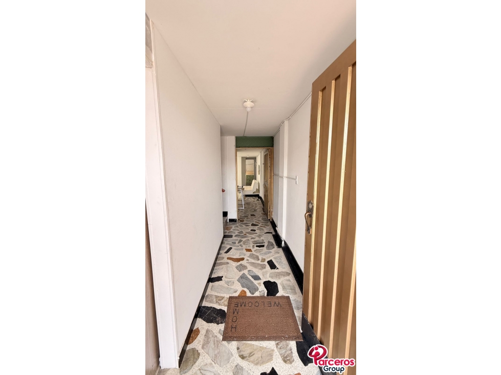APARTAMENTO AMOBLADO DE 2 HABITACIONES, EN PRIMER PISO, PEREIRA — foto 2