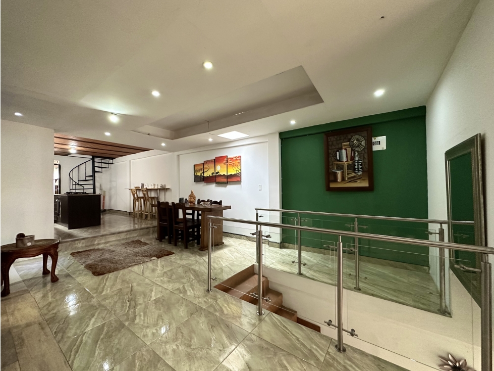 ALQUILER VACACIONAL, AMPLIO APARTAMENTO CIRCUNVALAR, PEREIRA. — foto 3