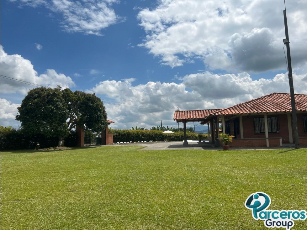FINCA VACACIONAL DE 4 HABITACIONES, 2 PISOS, MORELIA, PEREIRA — foto 2