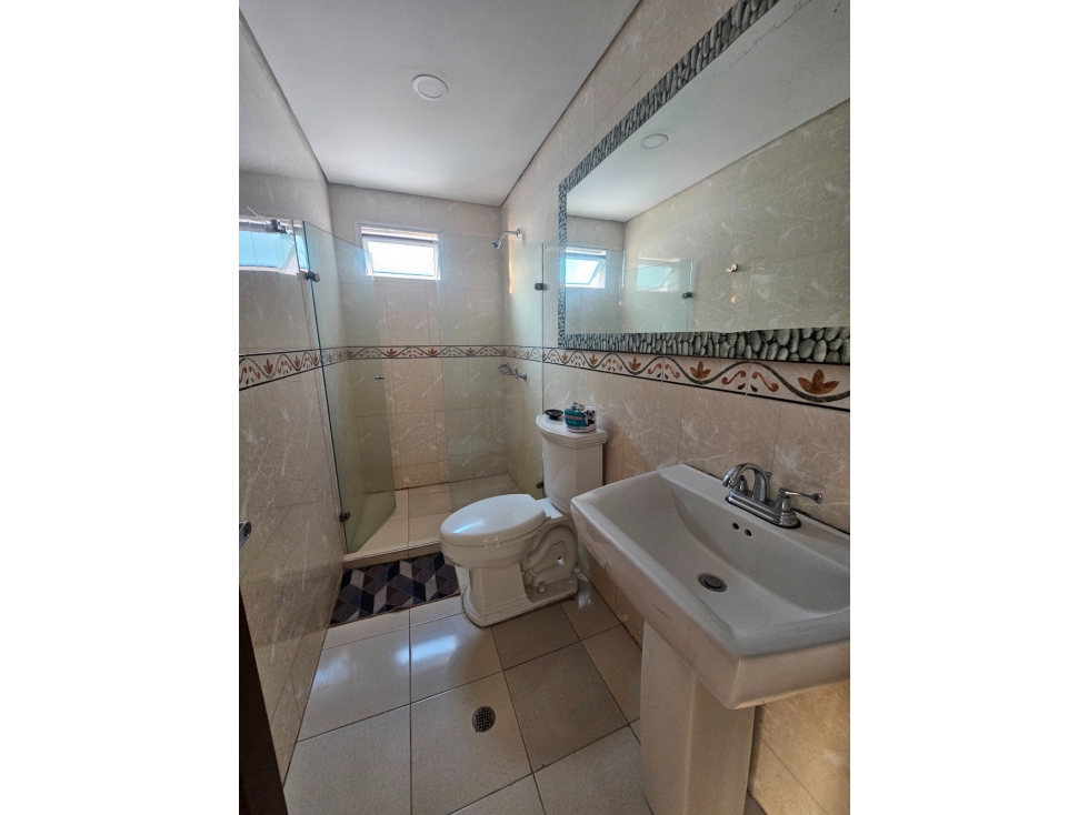 APARTAMENTO VACACIONAL DE DOS HABITACIONES, TORRES DEL LAGO, LAGUITO. — foto 6