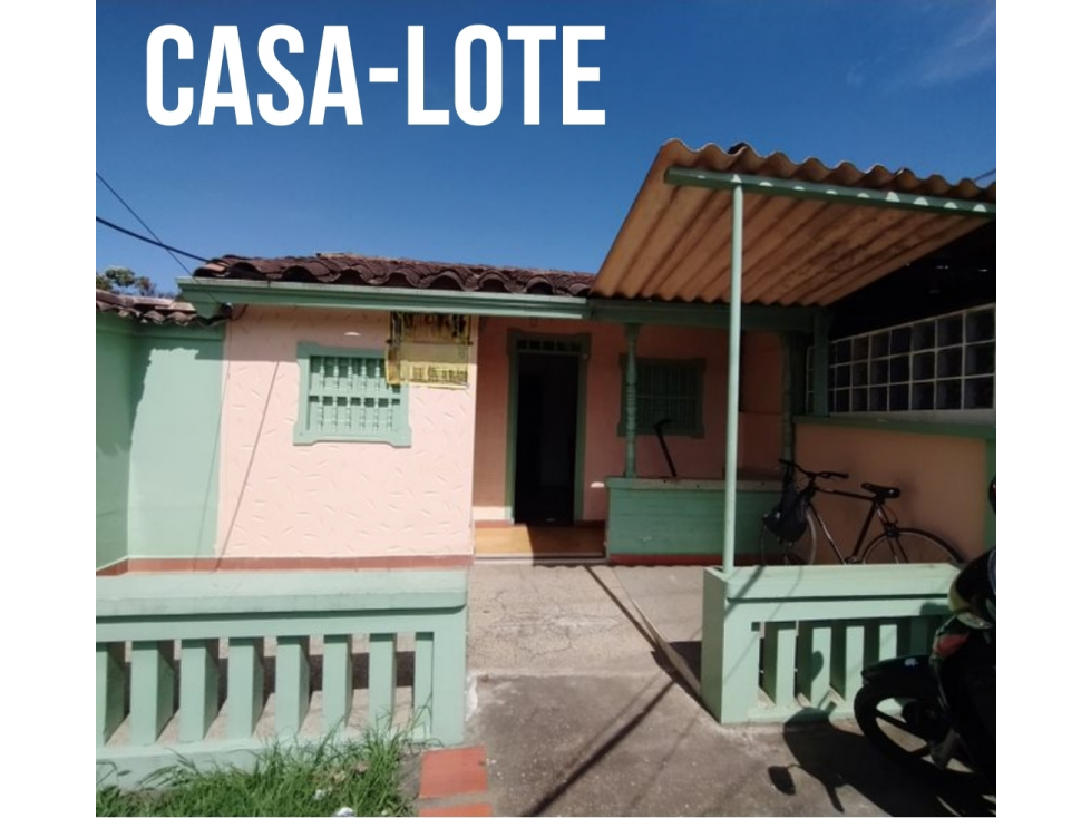 VENDO CASA LOTE EN EL TAMBO