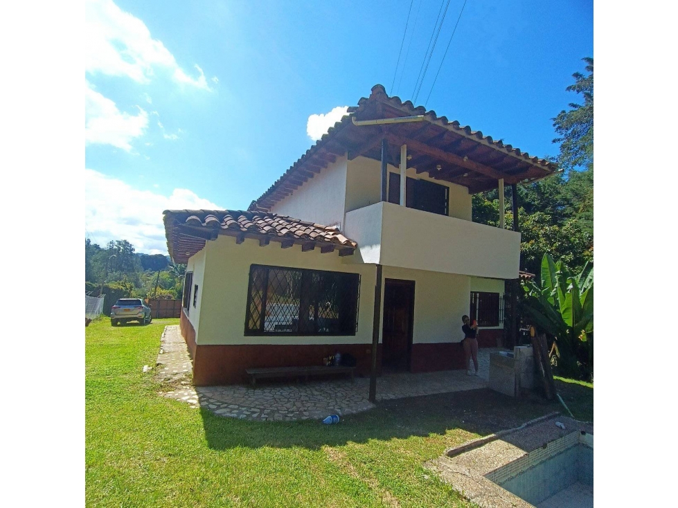 VENDO CASA FINCA EN VEREDA EL CHUSCAL