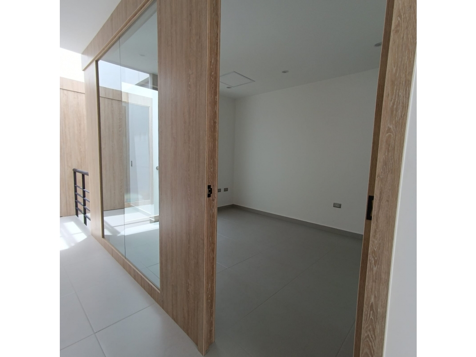 ARRIENDO OFICINAS PARQUE PRINCIPAL LA CEJA ANTIOQUIA - 5