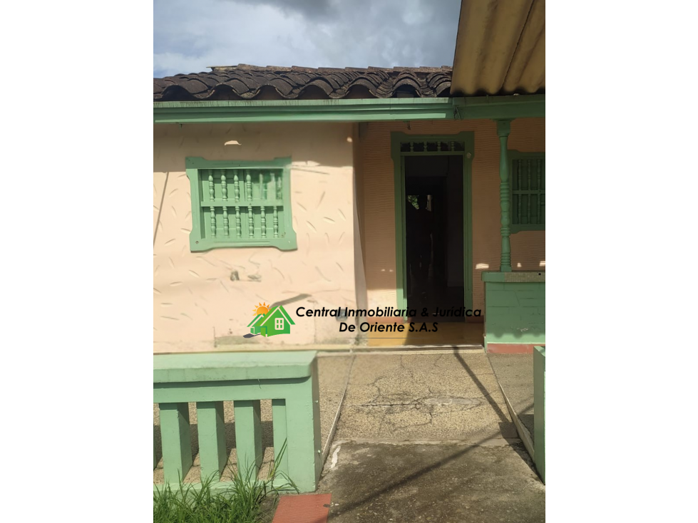 CASA LOTE EN VENTA - 2