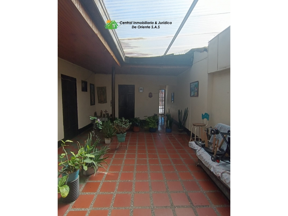 VENDO CASA-LOTE EN LA UNION, A TAN SOLO CUADRA Y MEDIA DEL PARQUE PPAL — foto 4