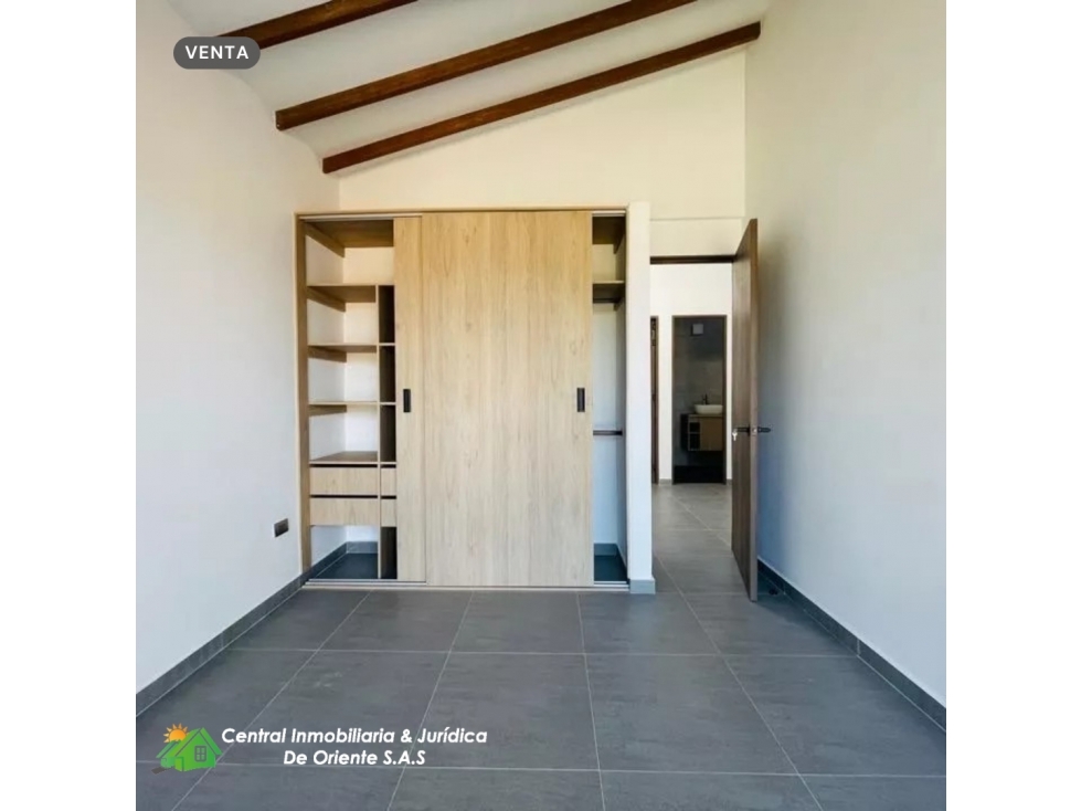 CASA EN VENTA EN UNIDAD CERRADA — foto 6