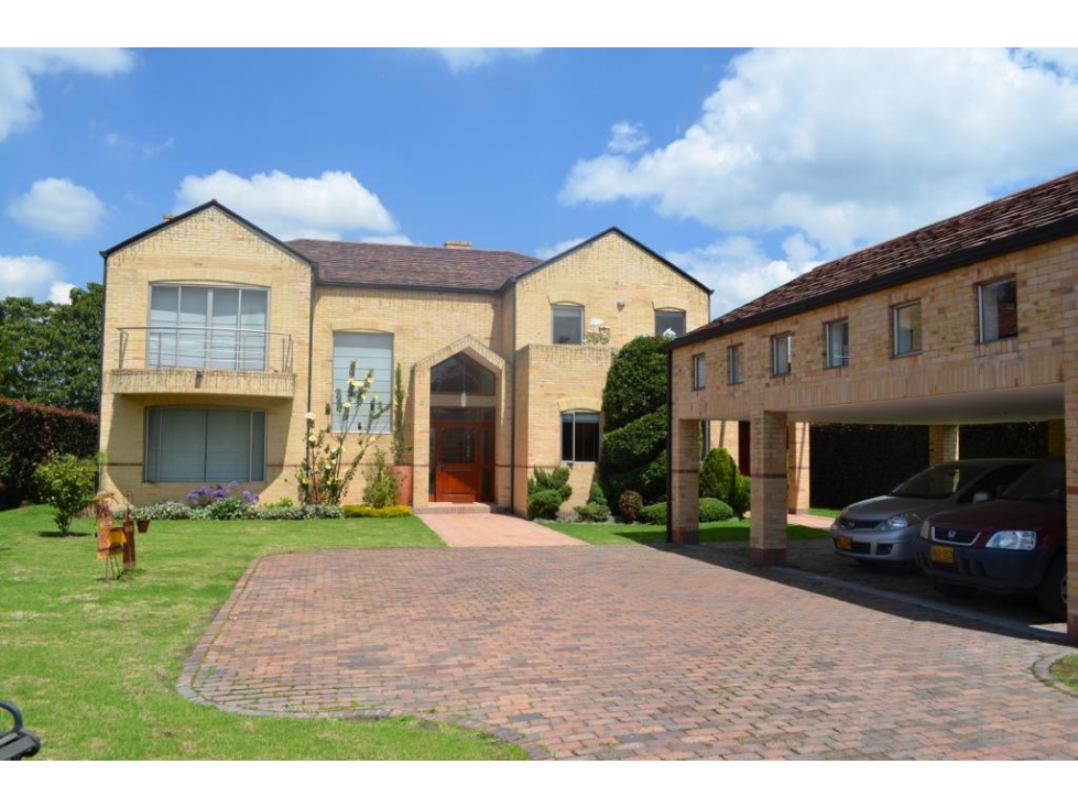 CASA EN VENTA SAN SIMON