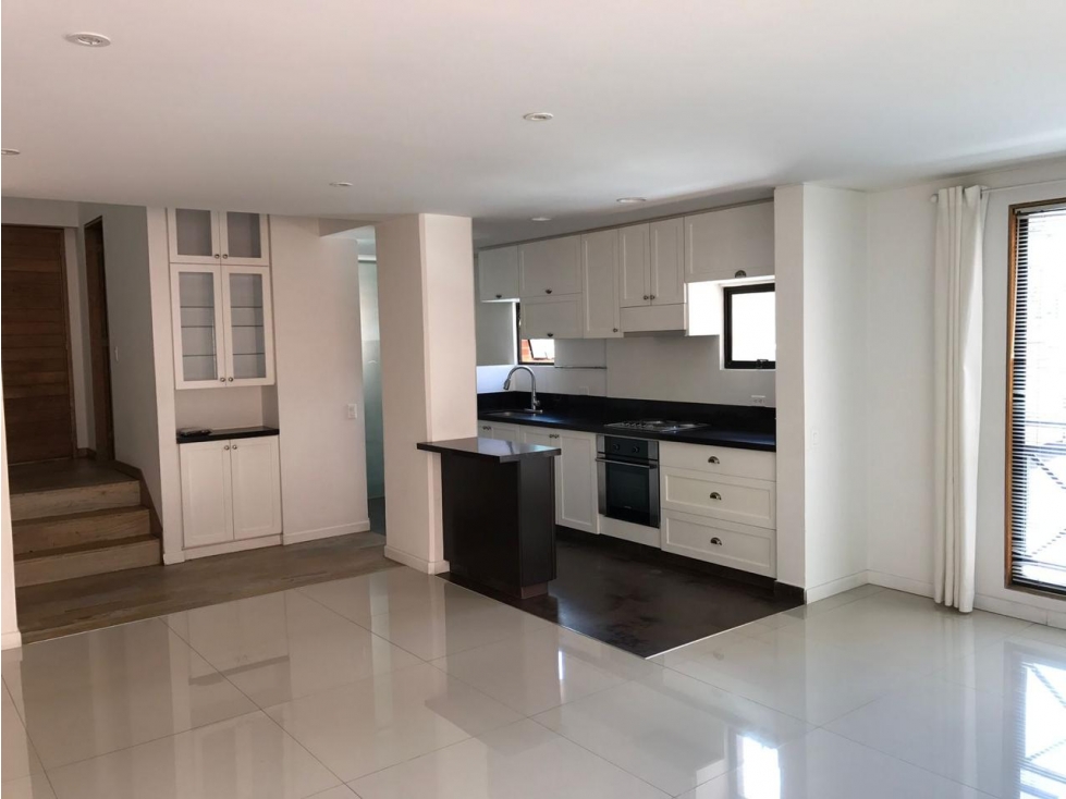 VENDO APTO DUPLEX CABRERA EL RETIRO 92 M2 CERCA CC ANDINO