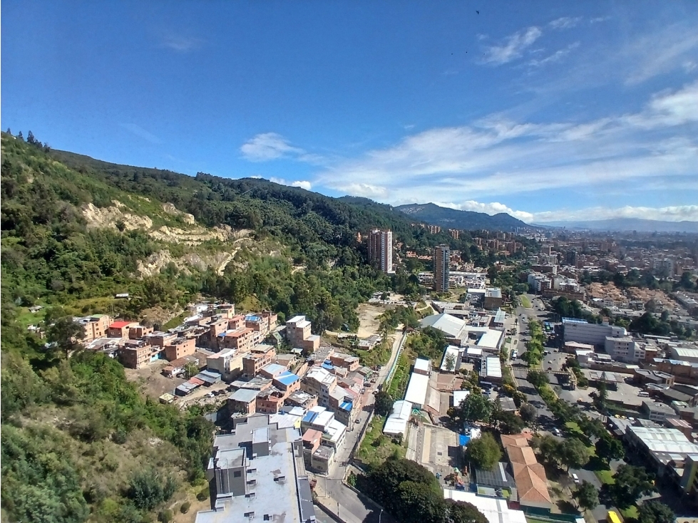 VENDO O ARRIENDO OFICINA EN NORTH POINT