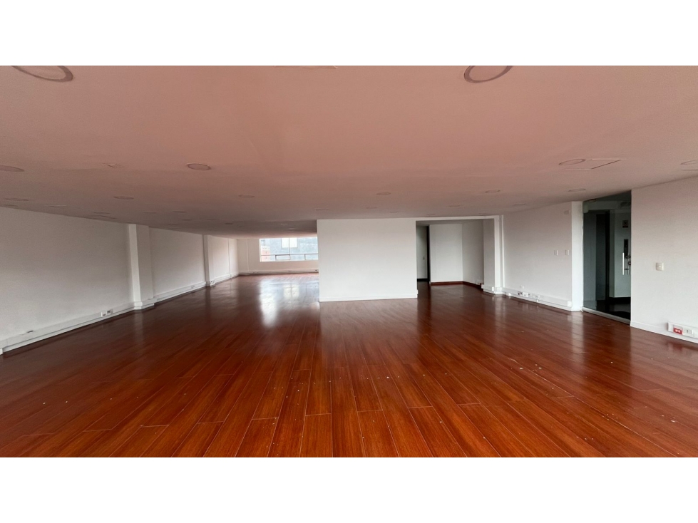 Oficina / Consultorio en arriendo