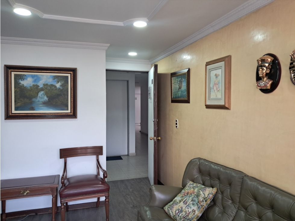 VENTA OFICINAS FRENTE A UNICENTRO 30MTRS 300 MM — foto 4