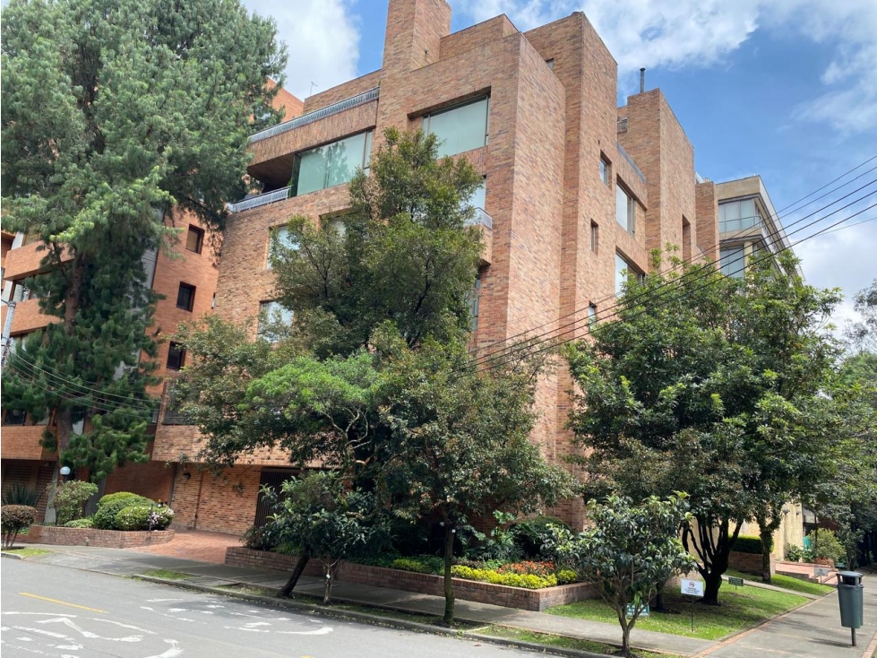 VENDO APTO CHICO-CABRERA 190 M2+70 TERRAZA 3 HAB CON BAÑO C/U