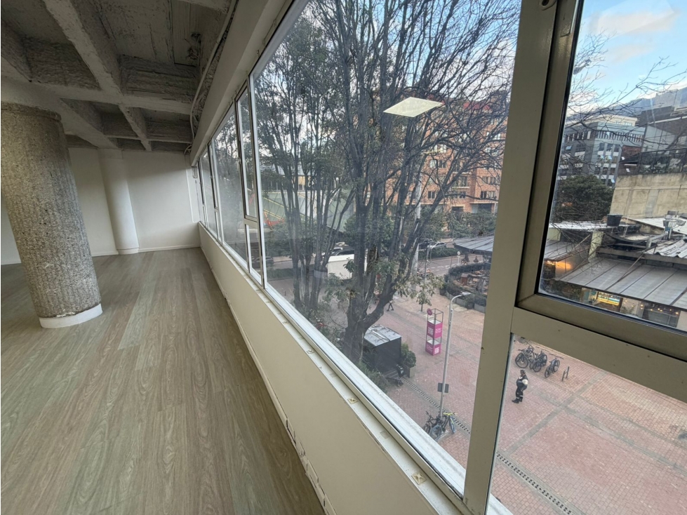 VENTA OFICINA EN LA ZONA T GRAN UBICACION! 114 MTS $ 950 Mills