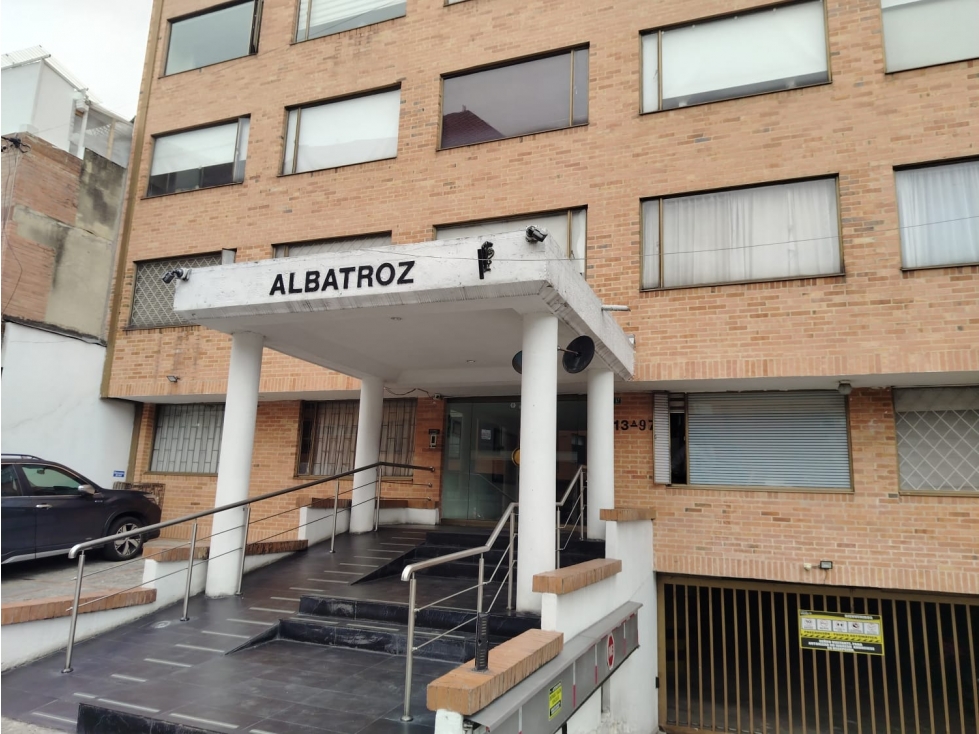 ARRIENDO APTO CEDRITOS 85 M2 3 HAB 2 BAÑOS 1 PARK PISO 2 EXTERIOR