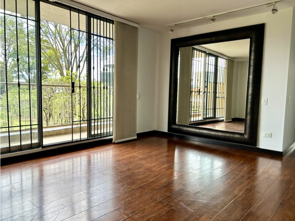 VENDO APARTAMENTO SECTOR SALITRE-MODELIA