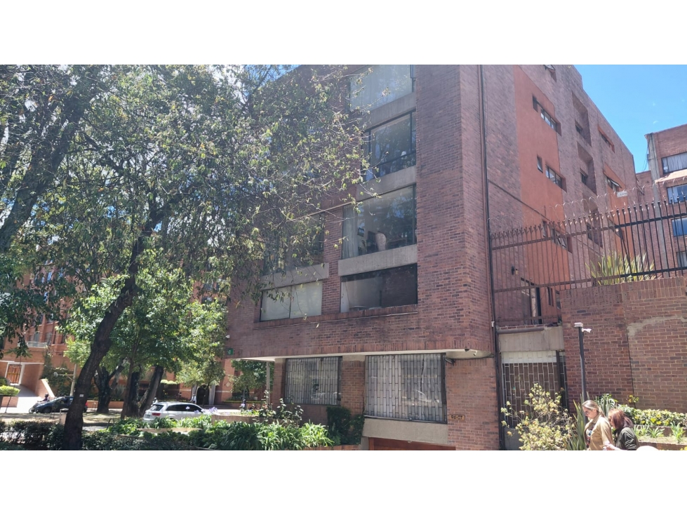 VENDO APTO CHICO 80 M2 2 HAB 2 BAÑOS REMODELAR PISO 3 EXTERIOR