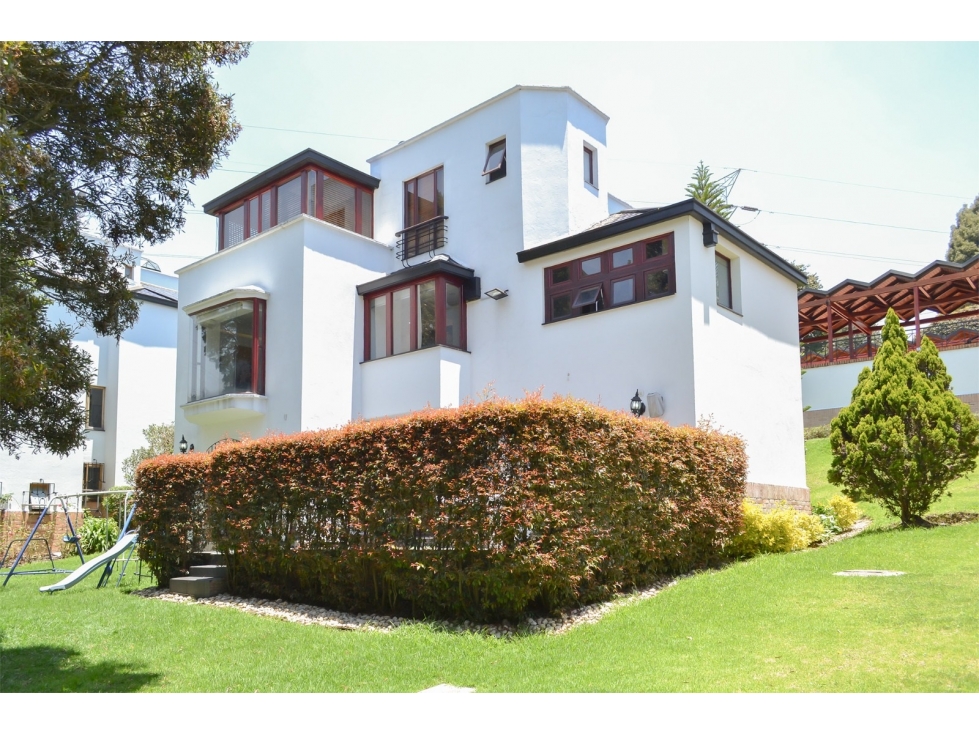 VENTA EXCELENTE CASA CALATAYUD, 300 MTS