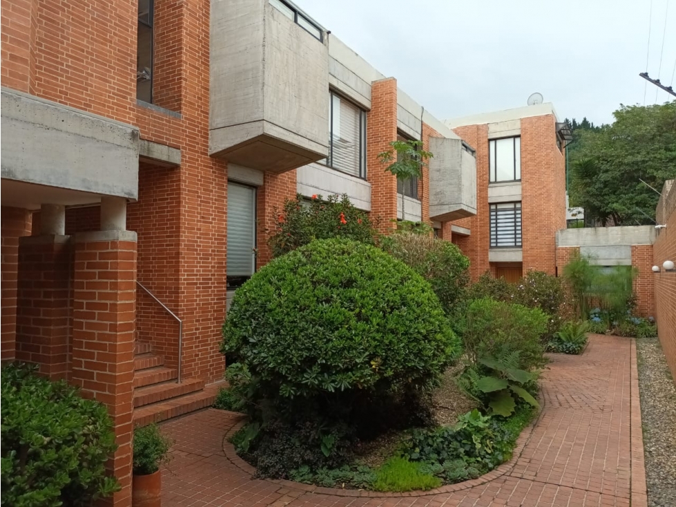 VENTA CASA SANTA ANA ORIENTAL