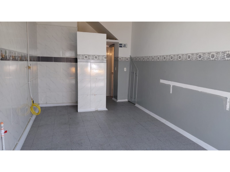 ARRIENDO LOCAL 24 M2 CHAPINERO CRA. 17 x CALLE 65 — foto 3
