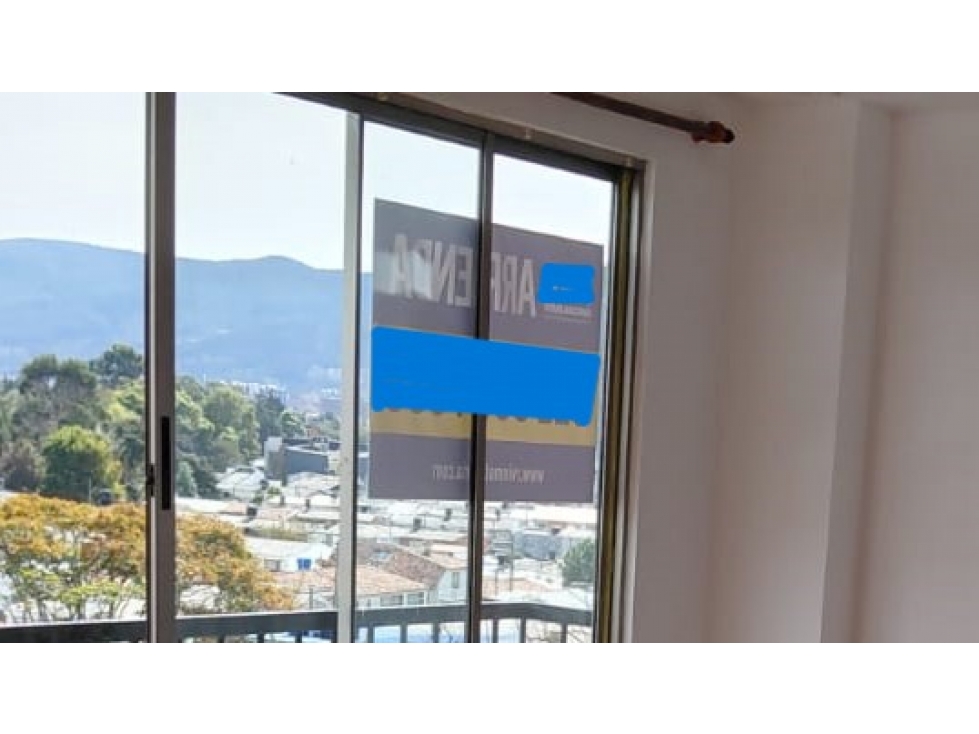 ARRIENDO APTO PONTEVEDRA 117 M2 DUPLEX 3 HAB 3 BAÑOS 2 PARK IND — foto 4