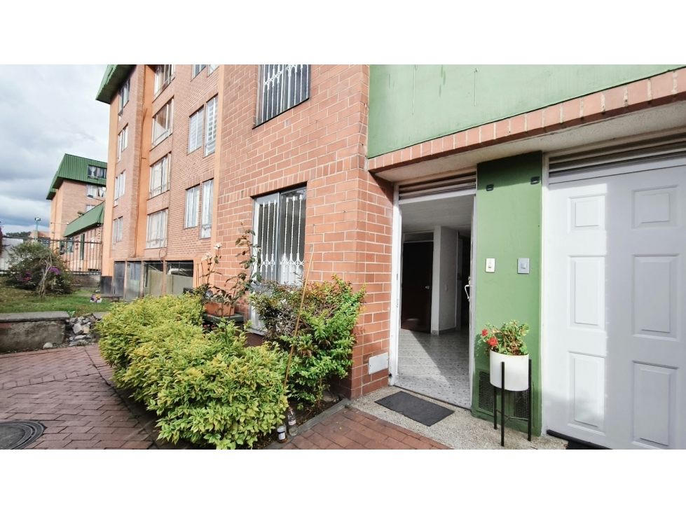 CASA EN VENTA ZARZAMORA — foto 3