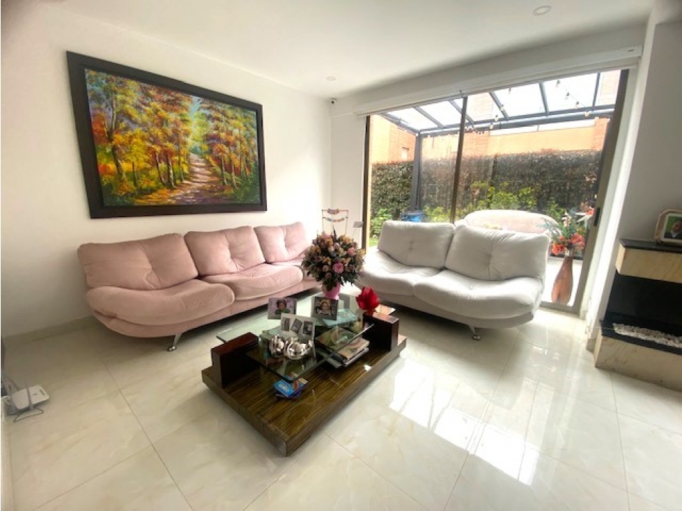 MORA VERDE REMODELADA — foto 2