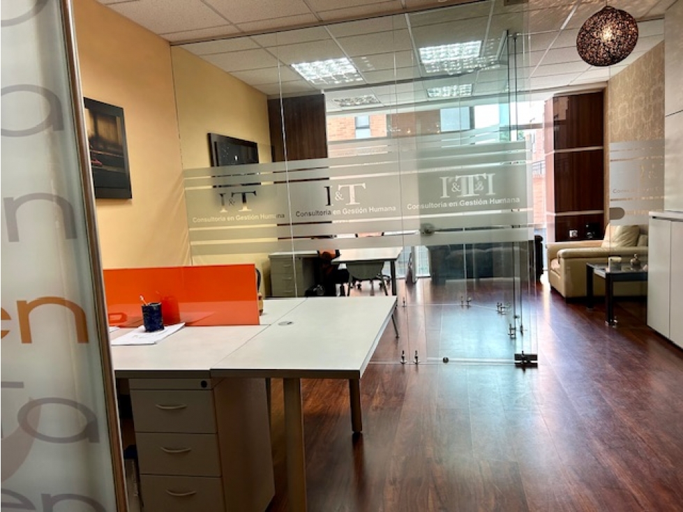OFICINA AMOBLADA VENTA STA BARBARA