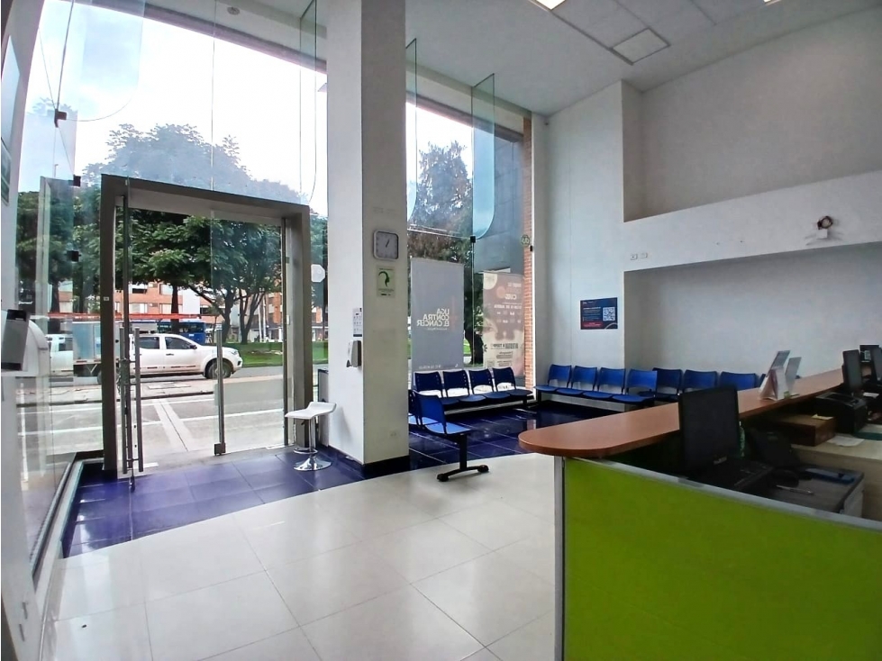 VENDO EDIFICIO — foto 2