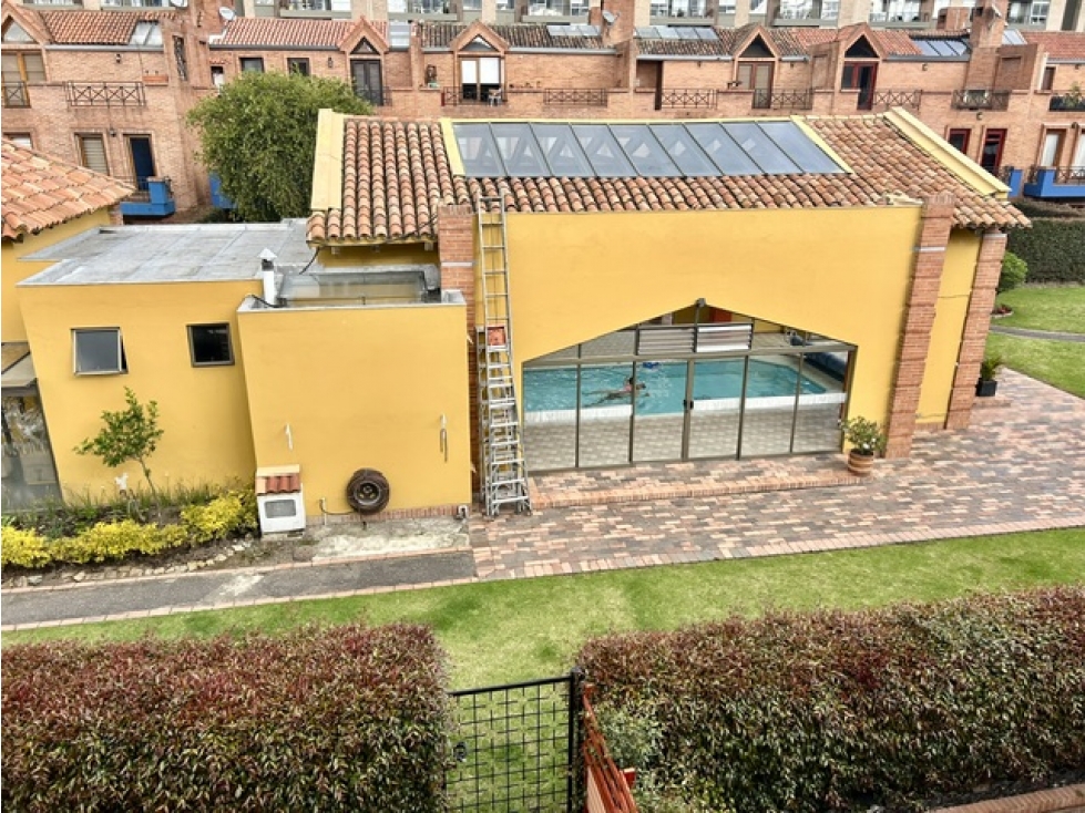 VENDO CASA EN LOS NOGALES CHIA
