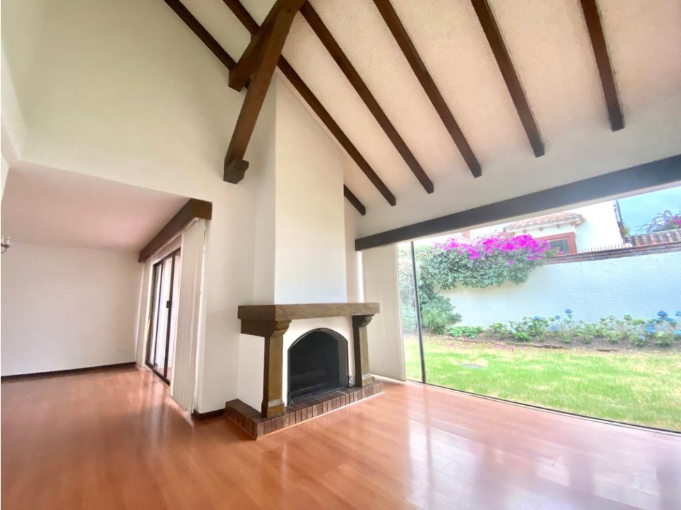 ARRIENDO CASA EN CALLEJA ALTA CON JARDIN 252 MTS + 70 $9.7Mills — foto 4