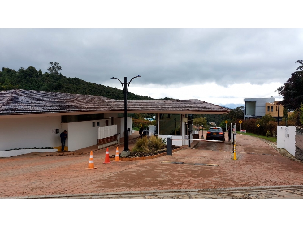 VENDO LOTE 1960 M2 YERBABONITA BOSQUE NATIVO SOPO