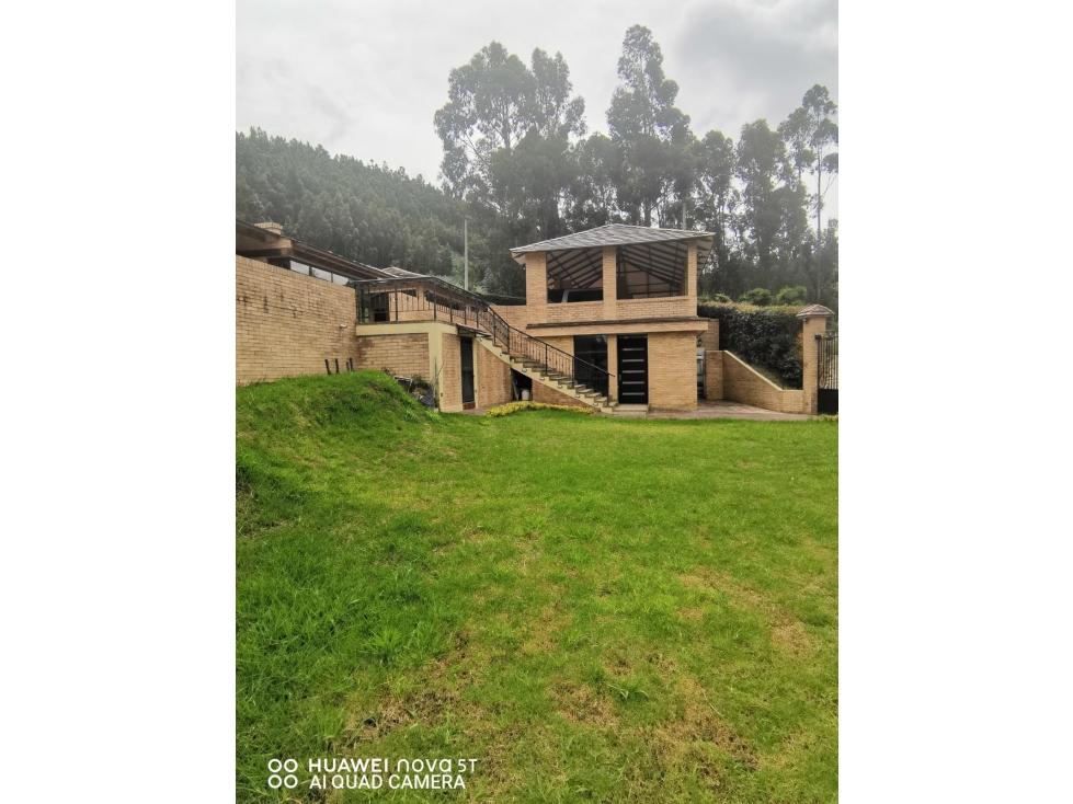 CASA EN VENTA EN CONDOMINIO BOSQUES DE RENANIA