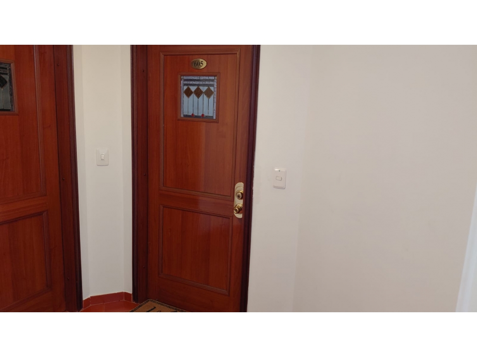 ARRIENDO APTO PONTEVEDRA 117 M2 DUPLEX 3 HAB 3 BAÑOS 2 PARK IND — foto 2
