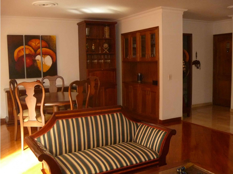 VENDO SAN PATRICIO APTO 150 M2 + 50 TERRAZAS 3 HAB 4 BAÑOS 2 PARK — foto 4