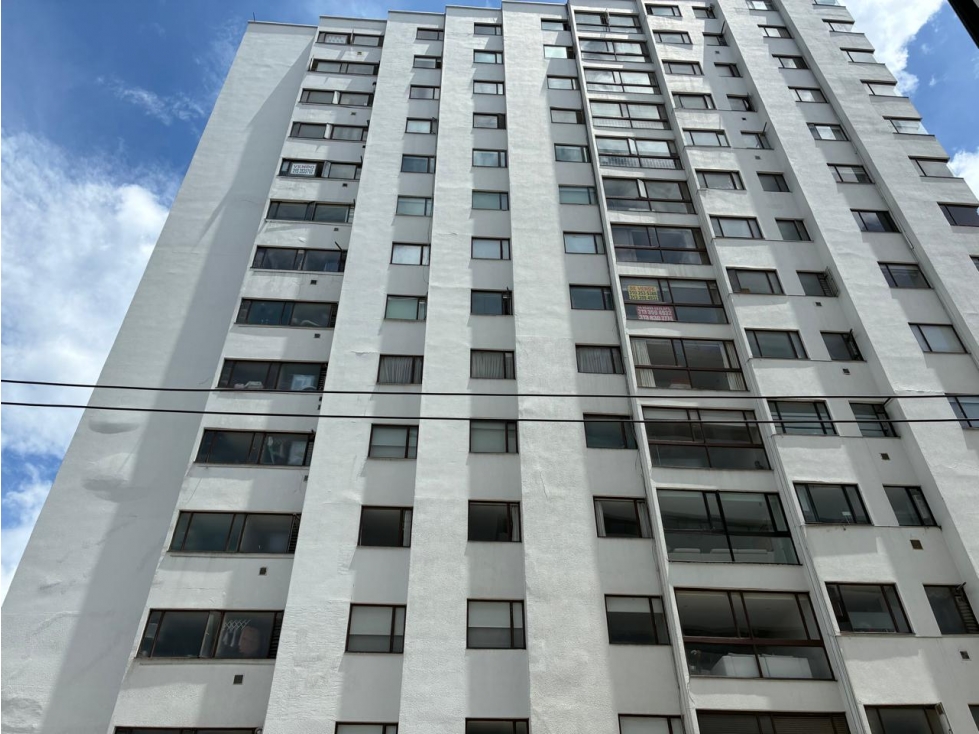 VENDO APTO CHICO RESERVADO 134 M2 PISO 7 EXTERIOR 3 HABITACIONES